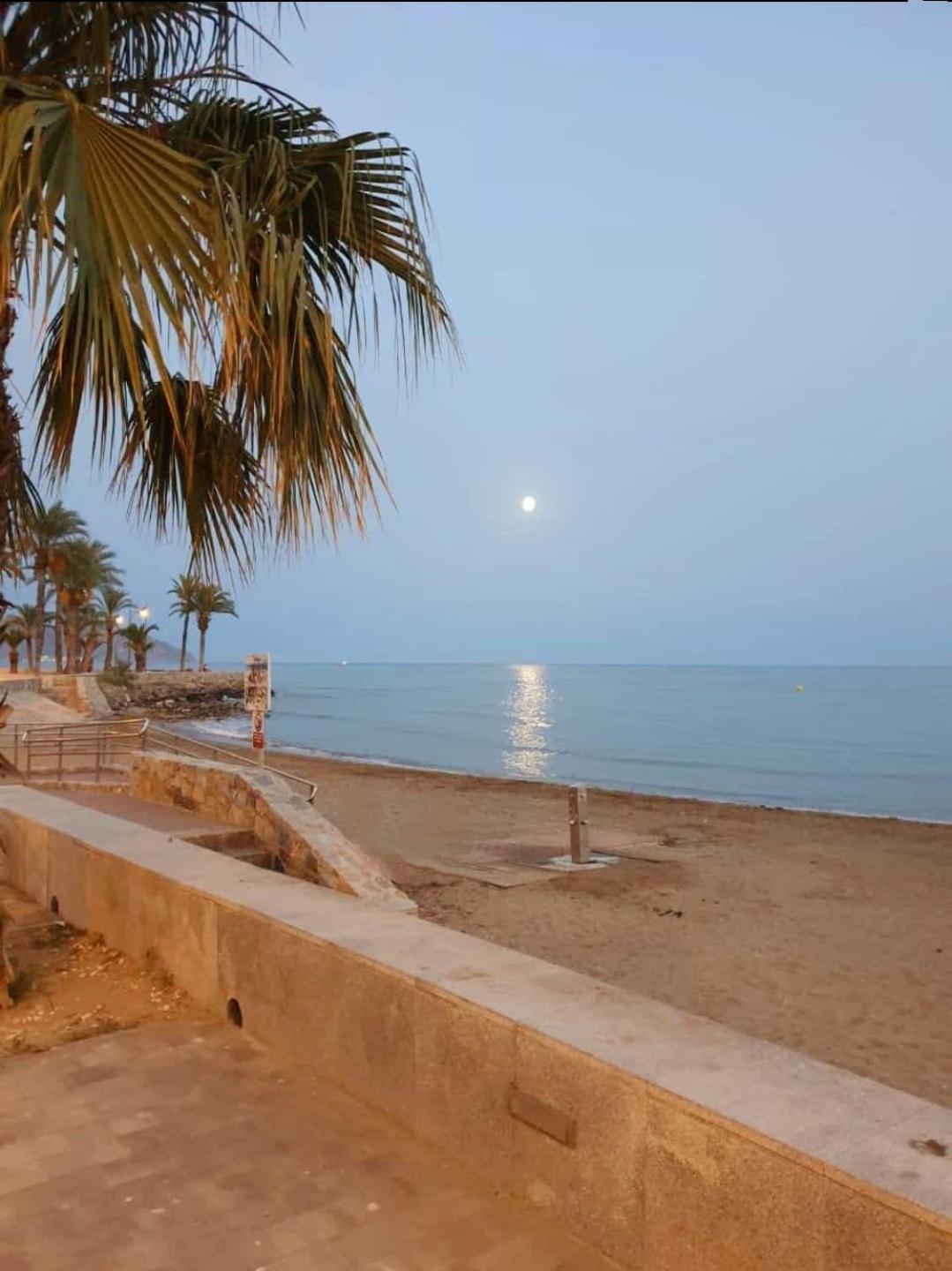 Vistas Al Mar Desde La Playa De El Rihuete En Puerto De Mazarron Apartment Exterior photo